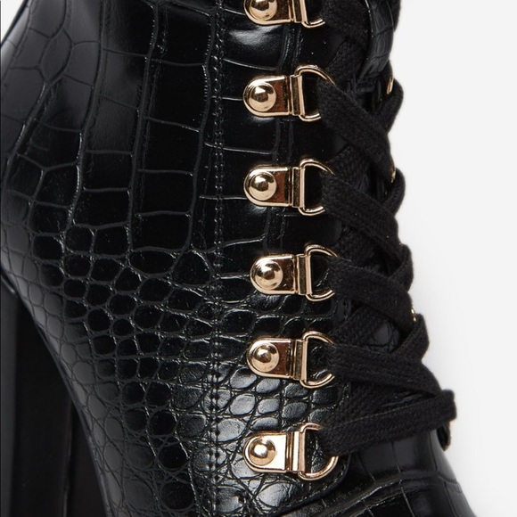 Black heeled booties NWT - Picture 7 of 7